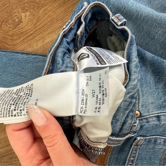 Levi’s Wedgie Icon Fit Jeans Medium Wash Size 27 Women’s Cotton Low Stretch Crop - Picture 10 of 12